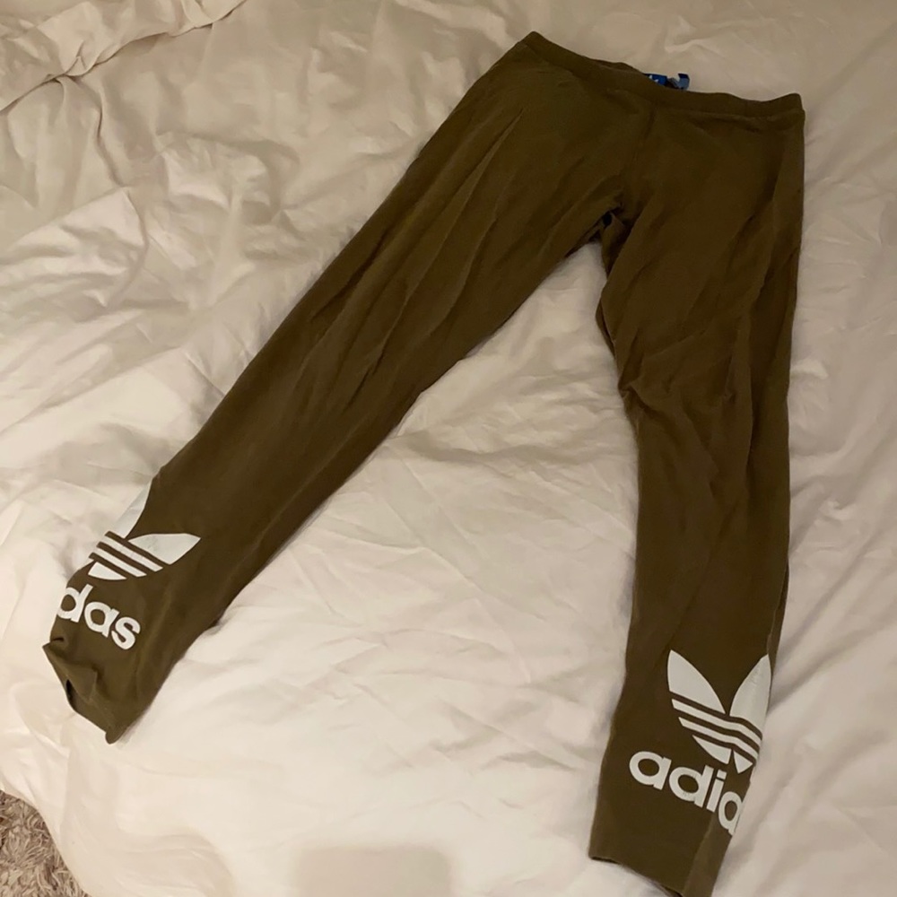 Adidas comfy leggings
